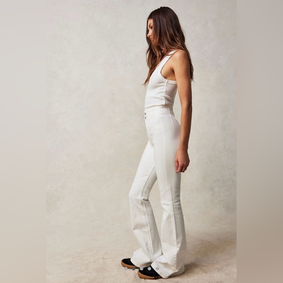 Free People Jayde Cord Flare Jeans size 32 - Picture 2 of 6